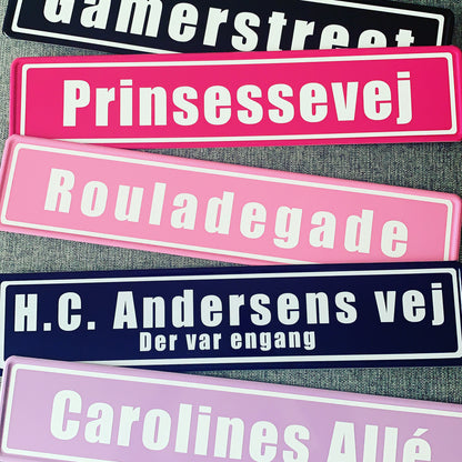 Personligt gadeskilt med egen tekst