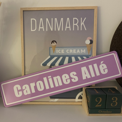 Personligt gadeskilt med egen tekst
