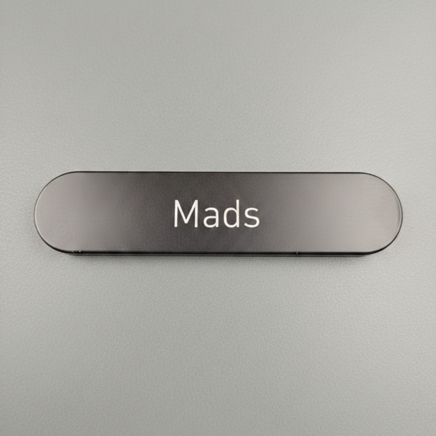 Personlig Metalkuglepen med Navn eller Logo – Eksklusiv Lasergravering