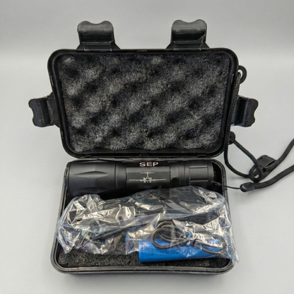 DAT: Flight Deck Essentials – Termokop & Pilotlygte