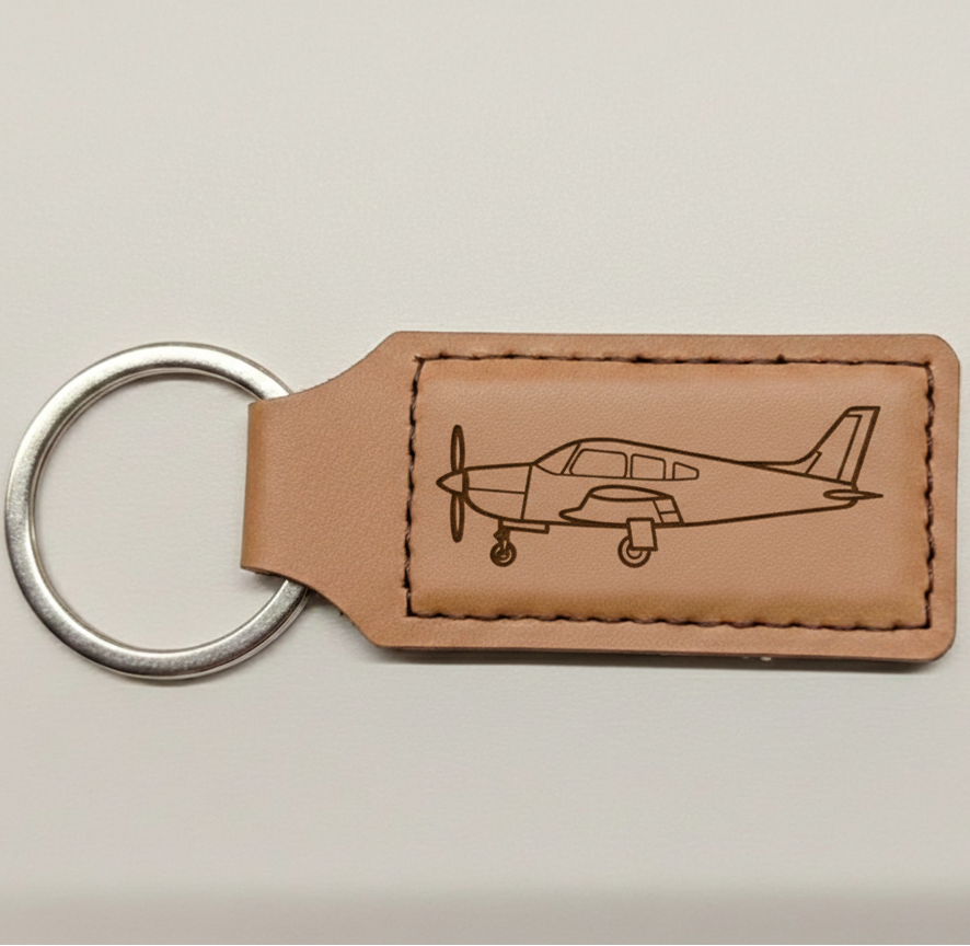 Personlig Fly-Nøglering med Gravering – Custom Aviator Tag